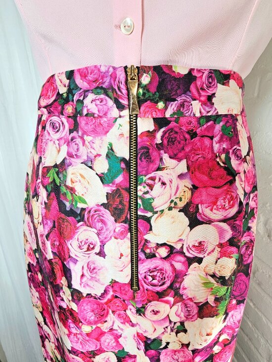 Kate Spade New York Floral Pencil Skirt Silk Blend Size 4 | Vibrant Rose Print - Picture 8 of 12